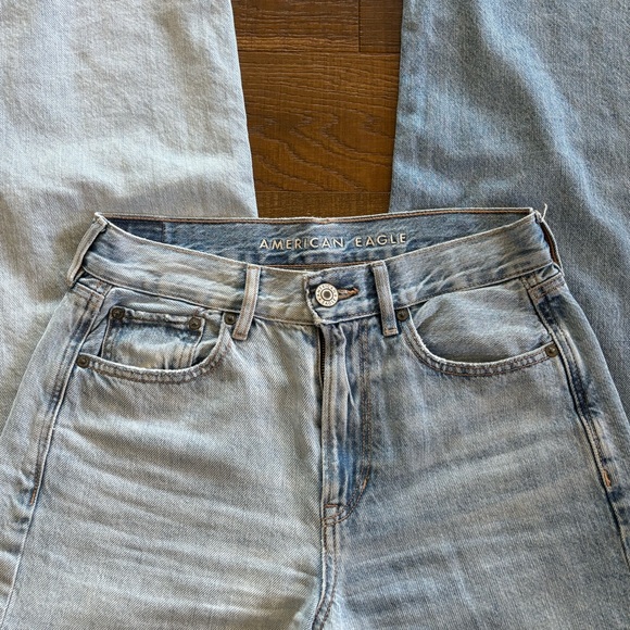 american eagle wide leg jeans - Picture 3 of 9